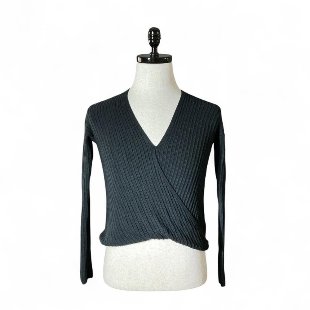 Hollister Black Ribbed Knit Wrap V Neck Long Sleeve Crop Sweater XS